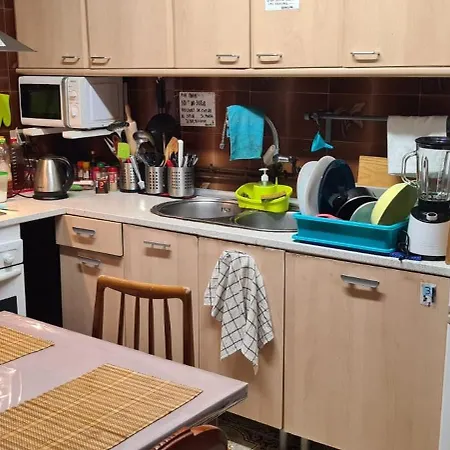 Hotel a capsule Poble Sec Nino House *