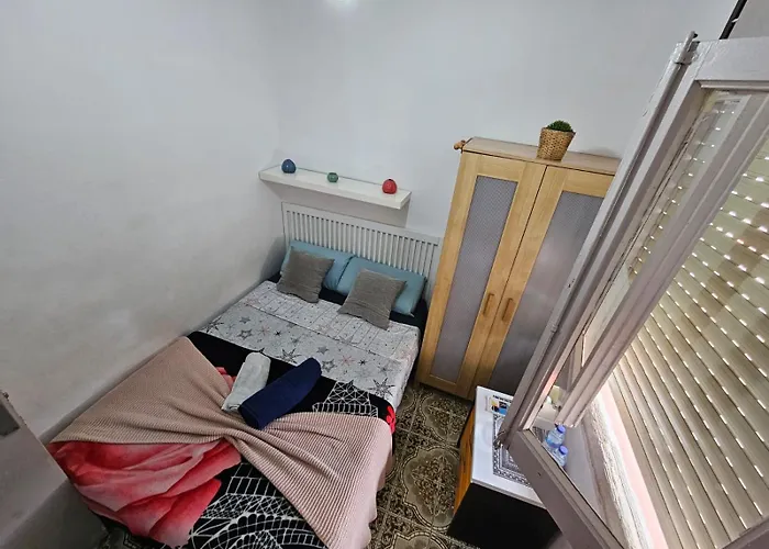 Poble Sec Nino House برشلونة