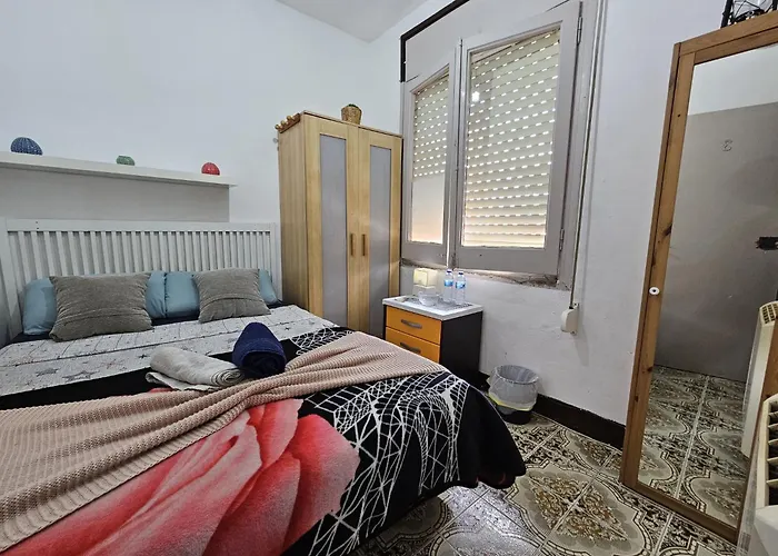 Poble Sec Nino House برشلونة